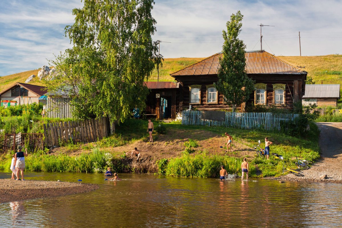 Река мостки рассвет деревня
