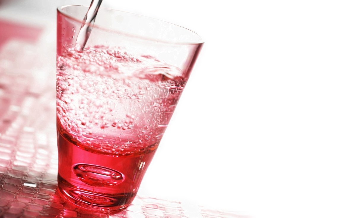 Полный стакан