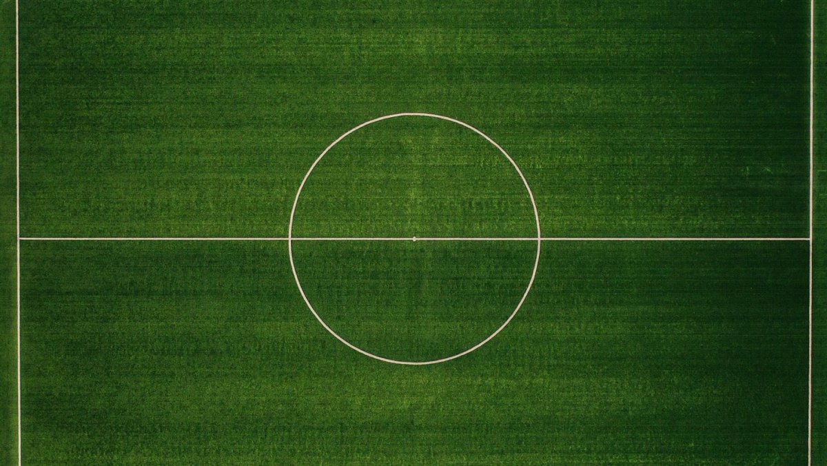 Футбольное поле вид сверху