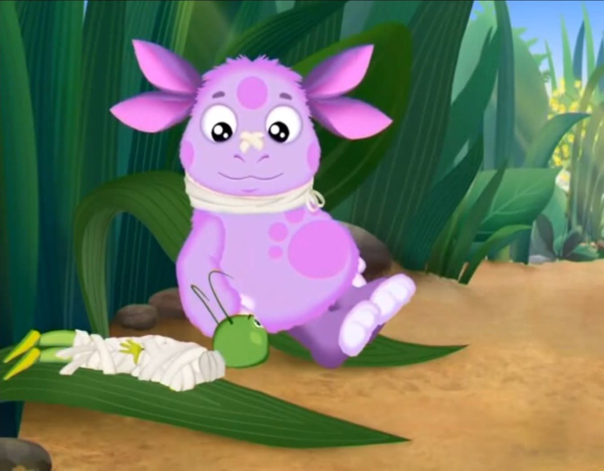 Кузя Мила и пчелёнок