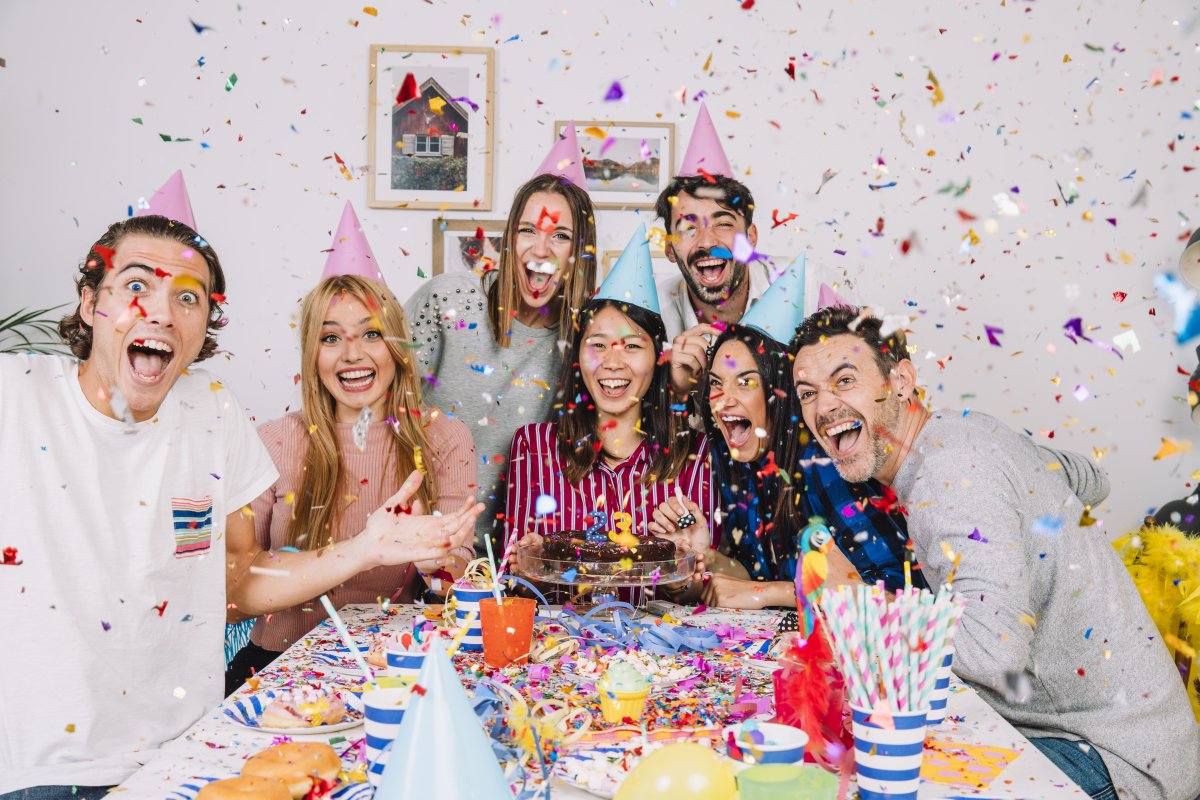 Весёлое празднование дня рождения