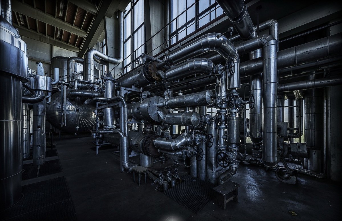 Трубопровод на заводе