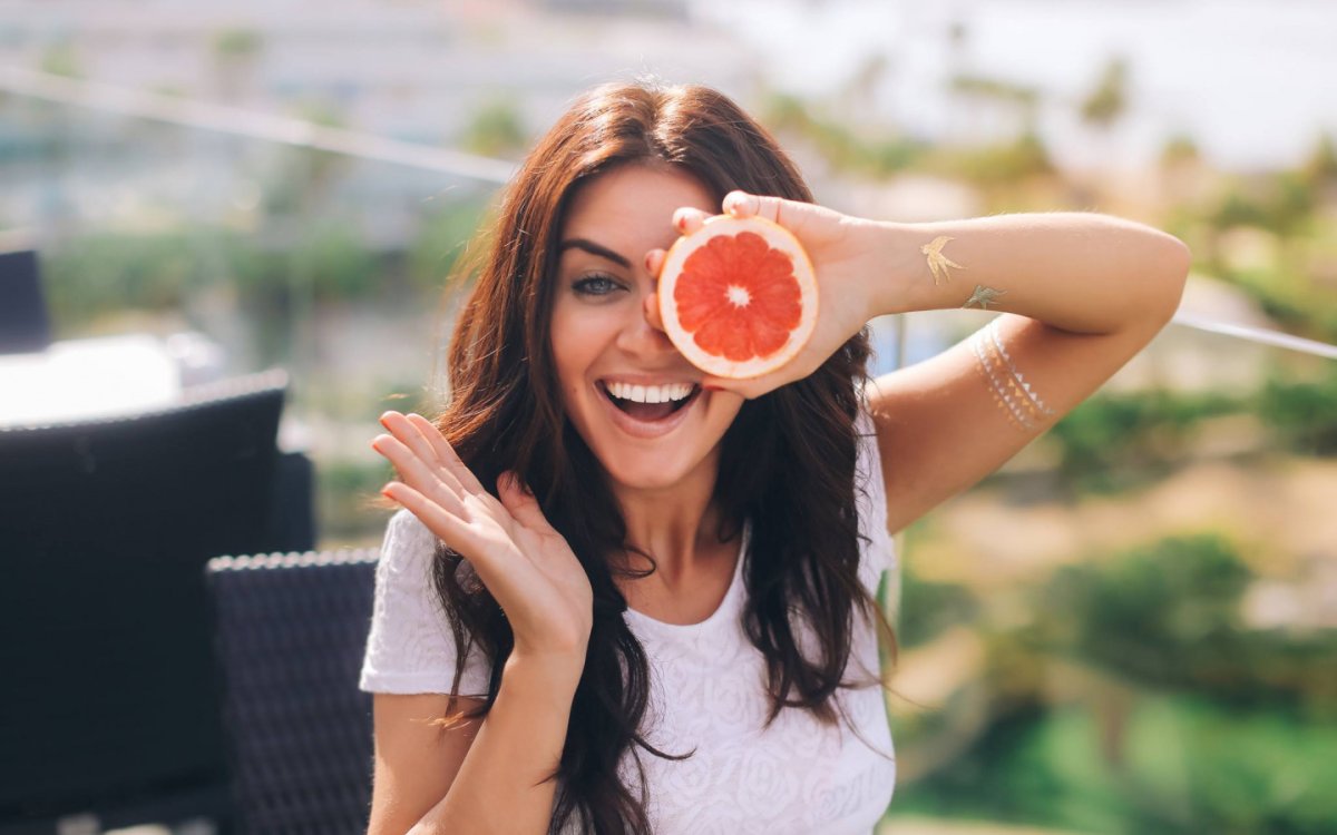 Елена Велеба