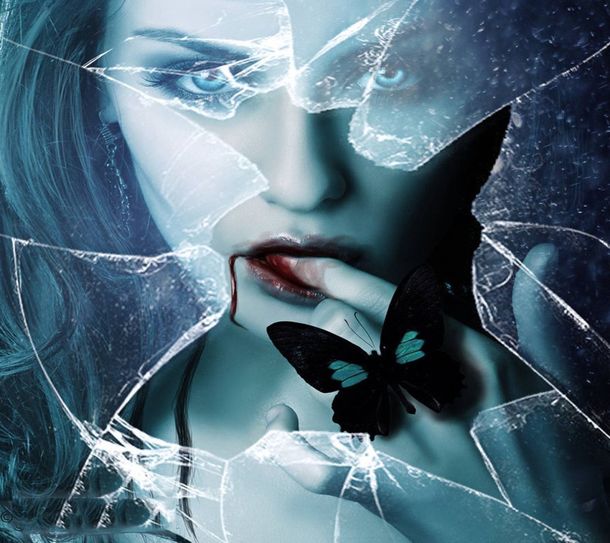 Девушка разбивает стекло