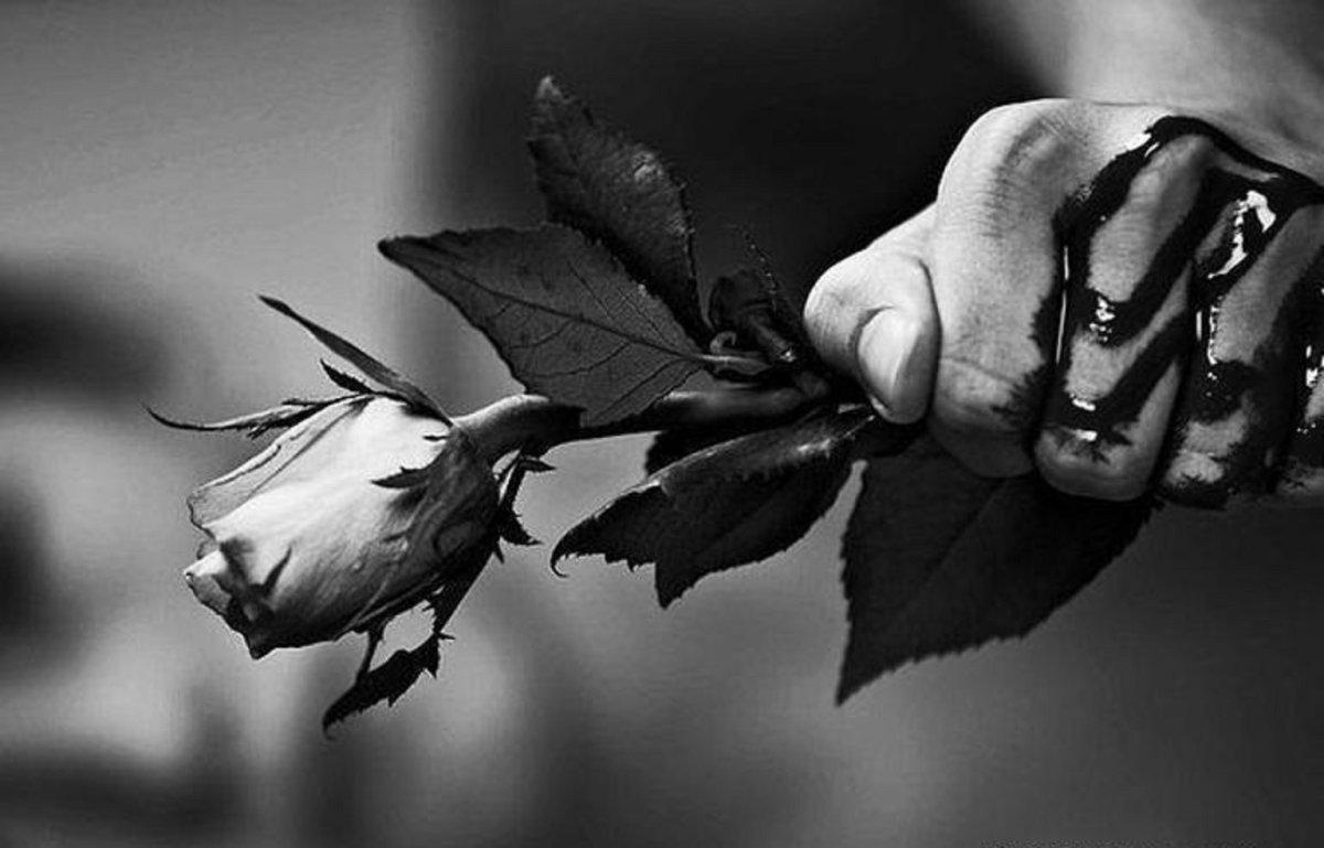 Отражение в разбитом зеркале