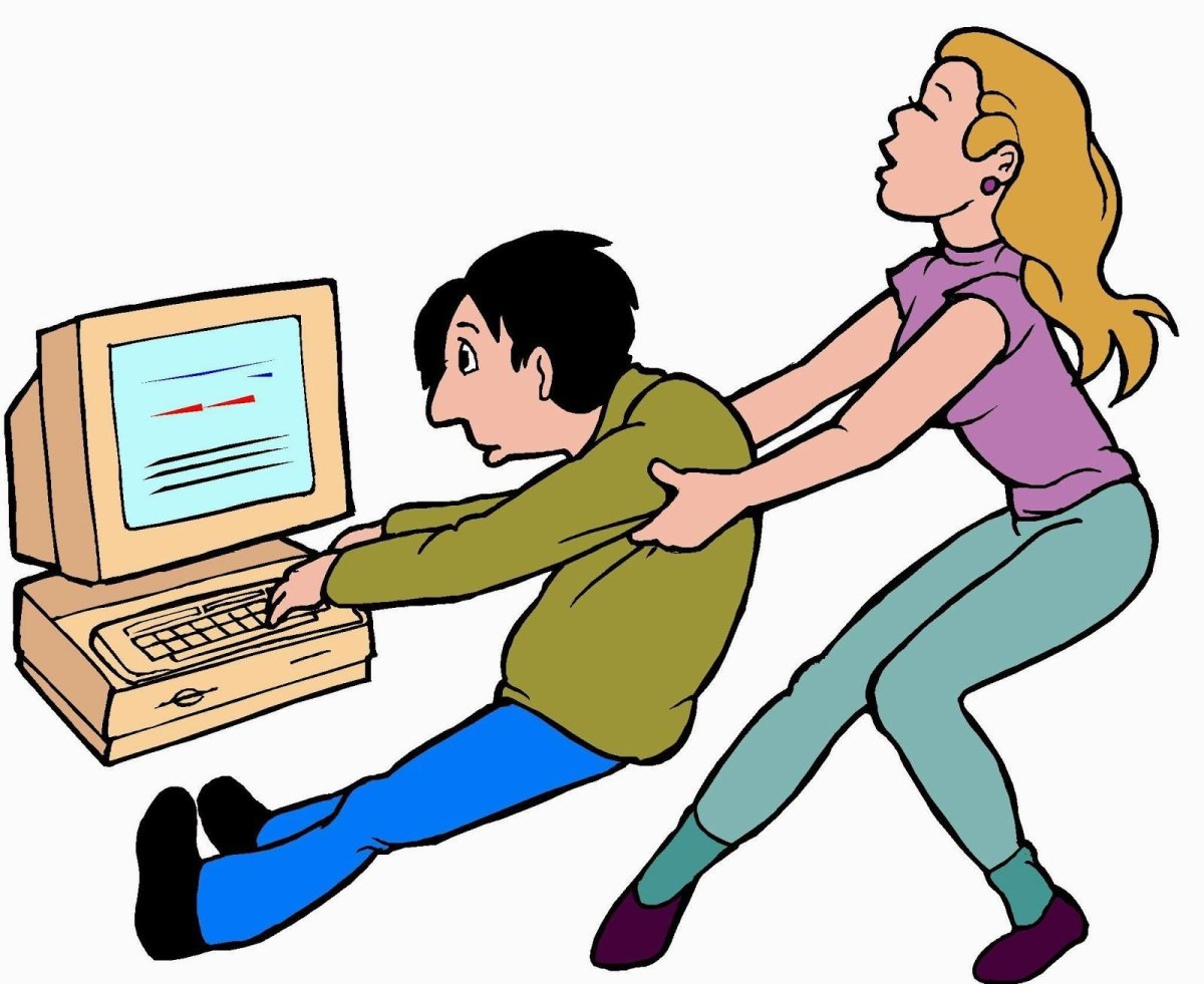 Человек за компьютером