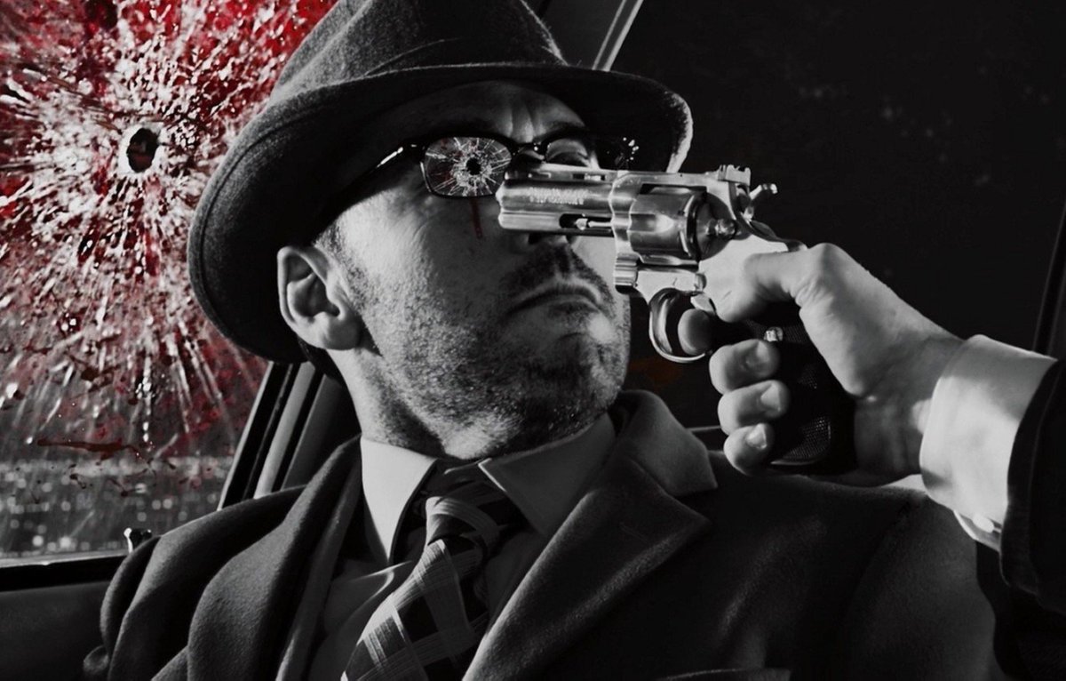 Мафиози с пистолетом