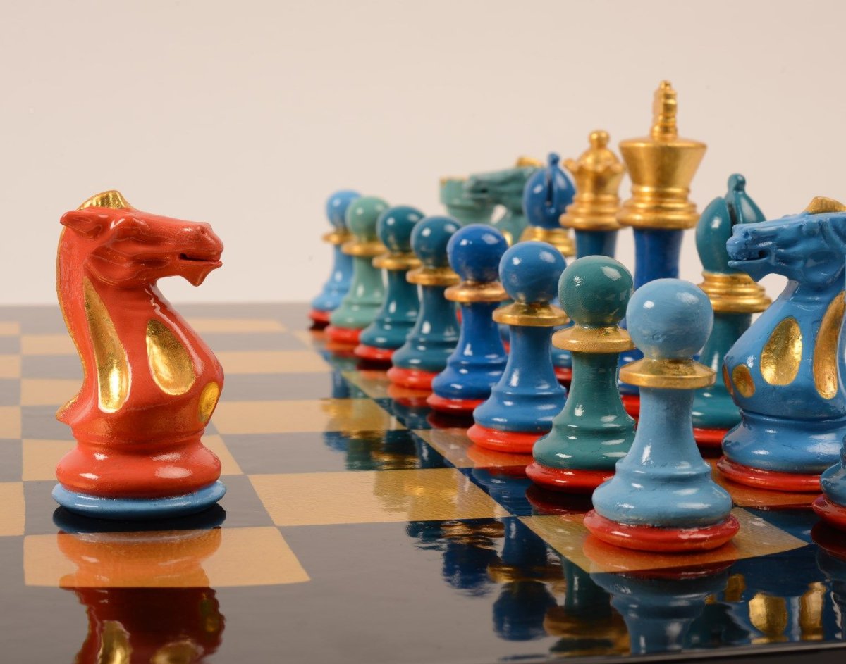 Цветные шахматы