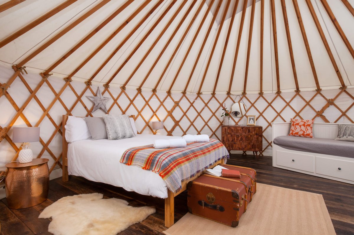 Алтайская юрта интерьер