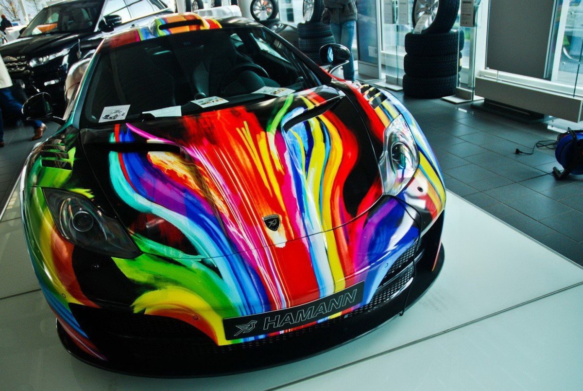 Разноцветная Lamborghini Aventador 6ix9ine