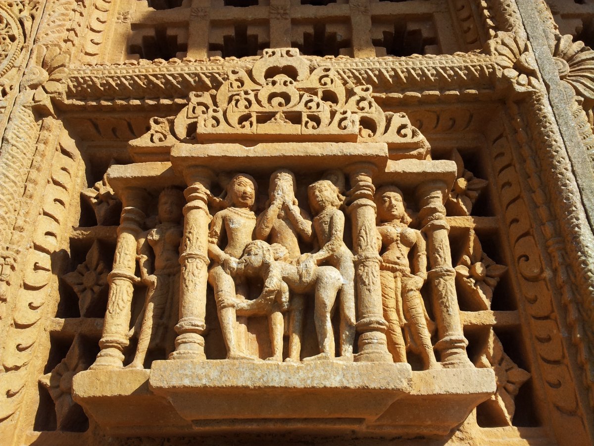 Храм Кхаджурахо Индия фрески