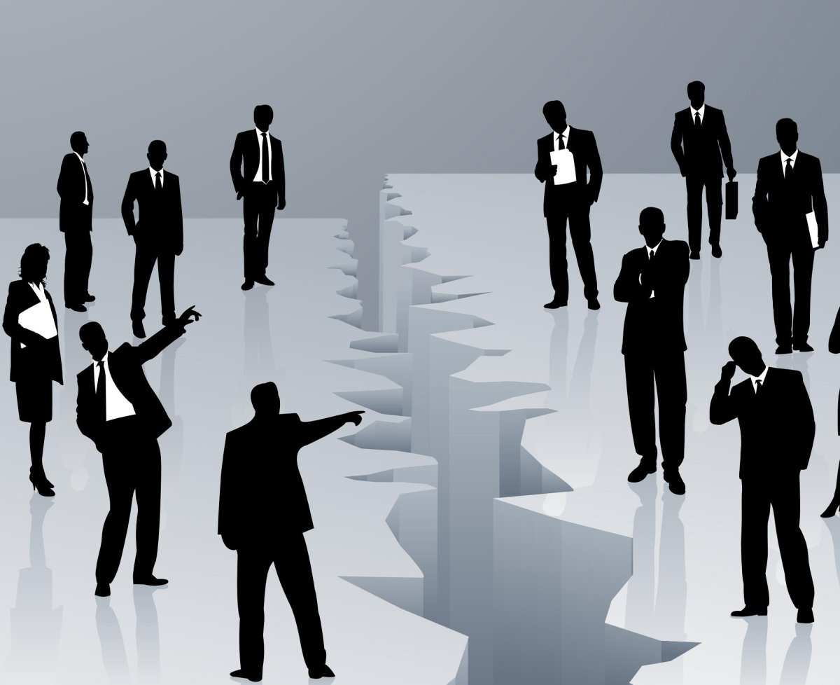 Влияние общества