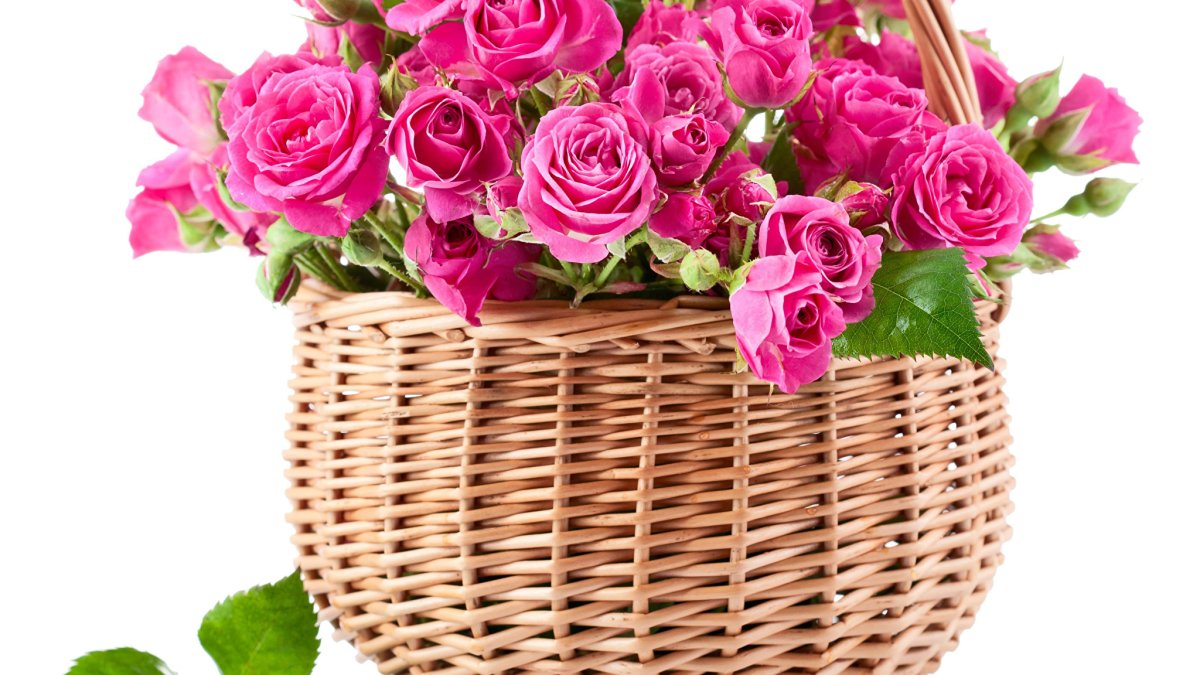 Корзинка с розами
