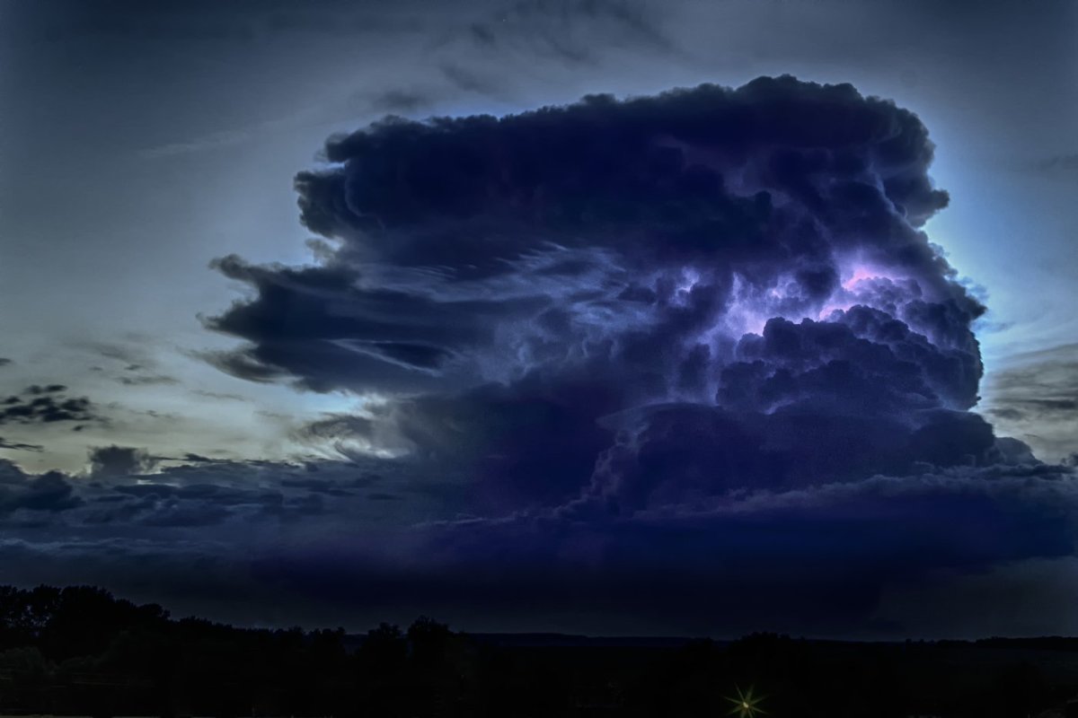 Грозовые тучи