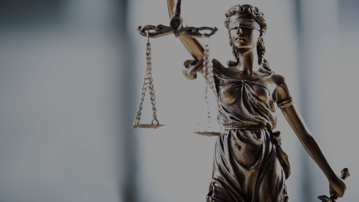 Статуя Богини правосудия Фемиды