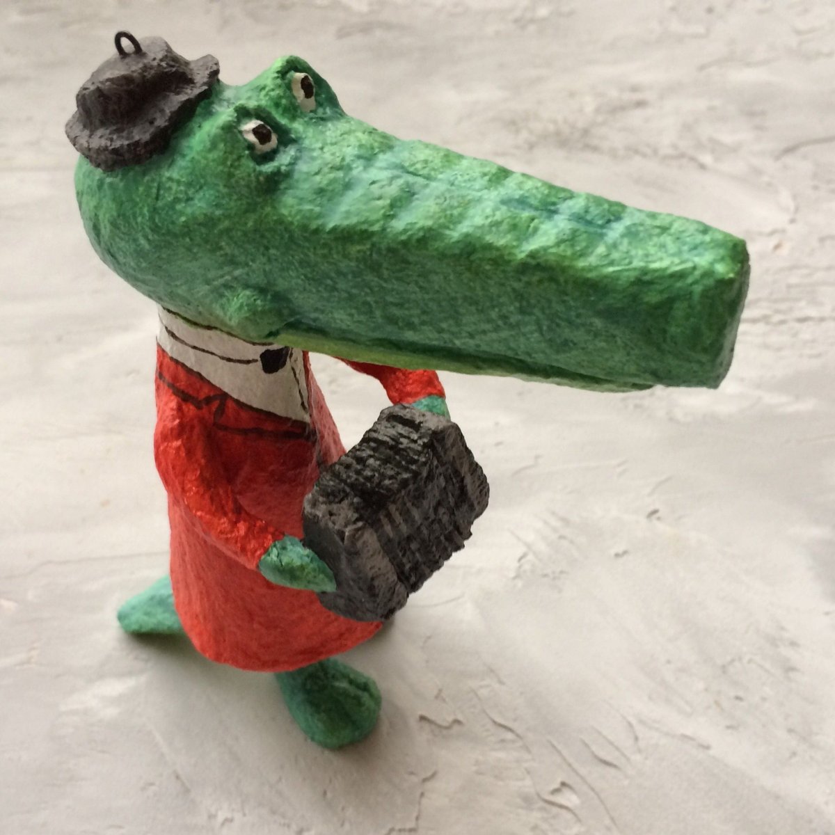 Крокодил Гена из лего