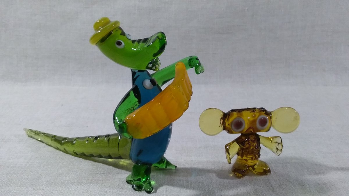 Чебурашка и крокодил Гена мультфильм