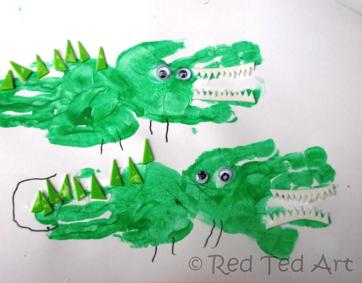 Фигурки из пластилина Чебурашка