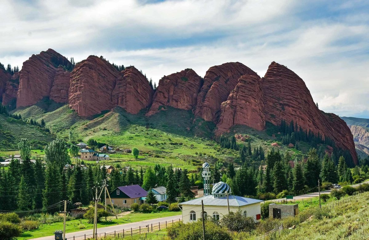 Горы Джети-Огуз, Кыргызстан