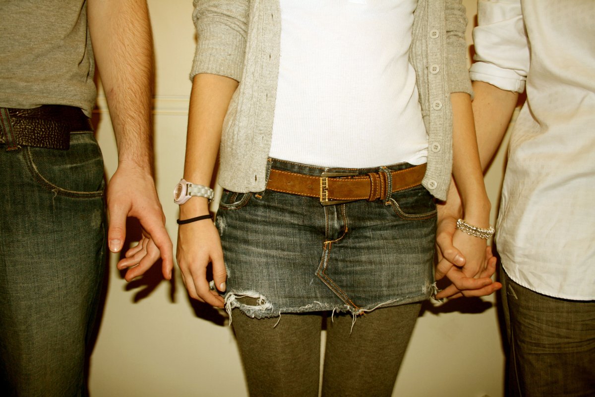 Любовный треугольник