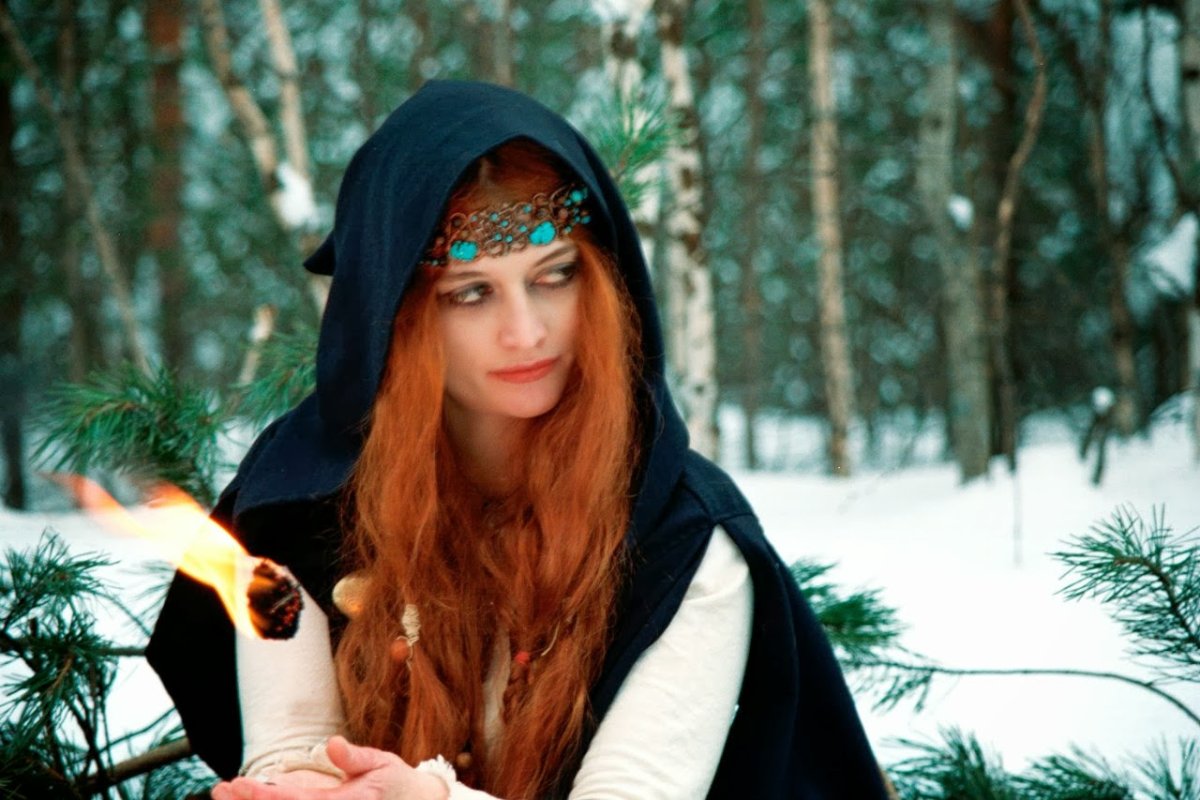 Красивые славянские ведьмы