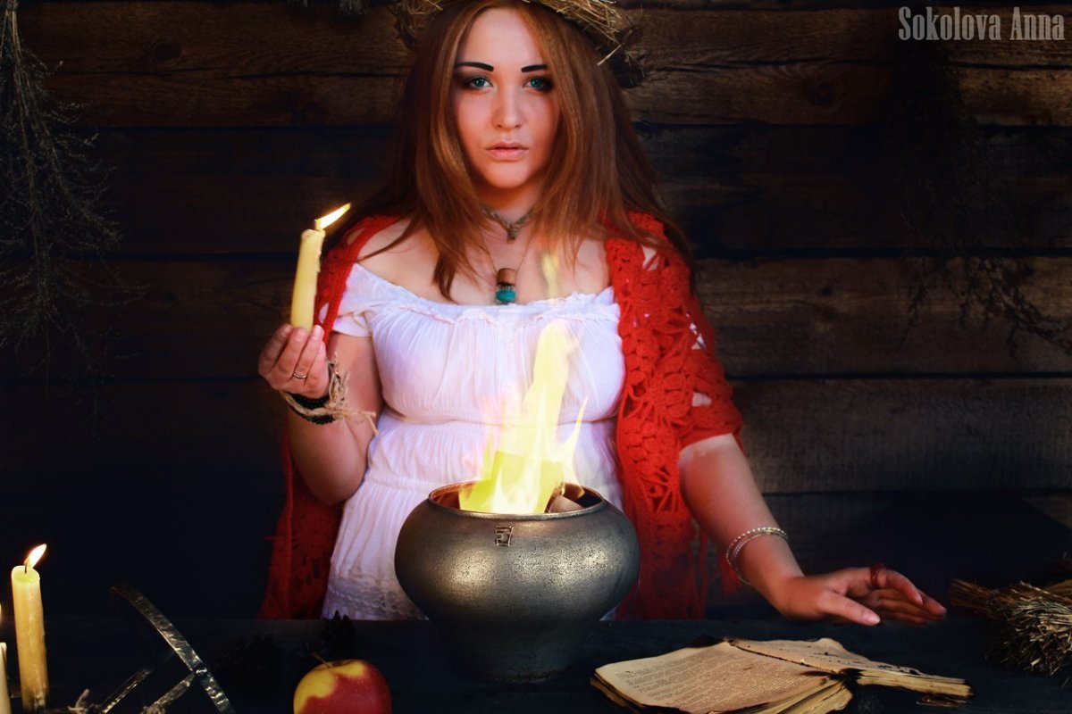 Ведьма Веда колдунья Ворожея