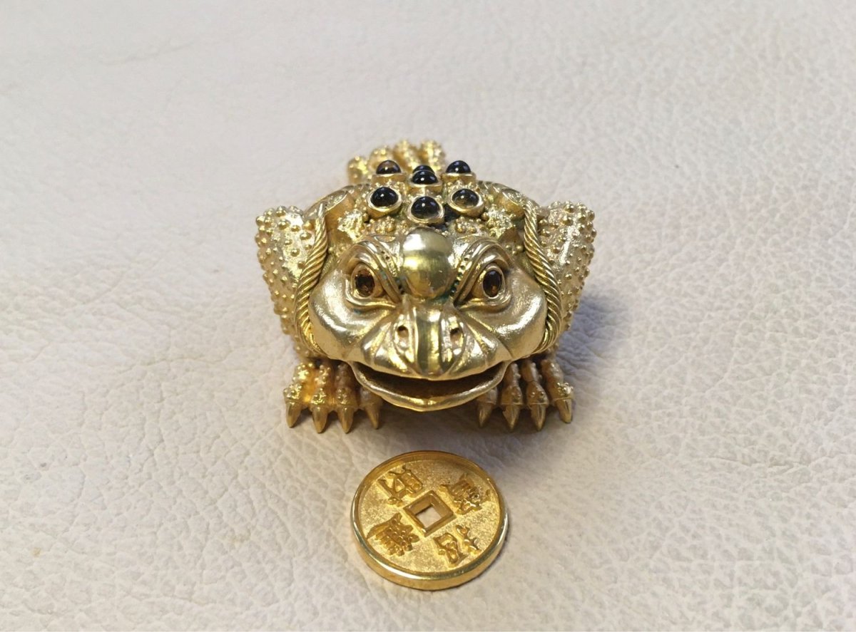 Китайская трехлапая жаба