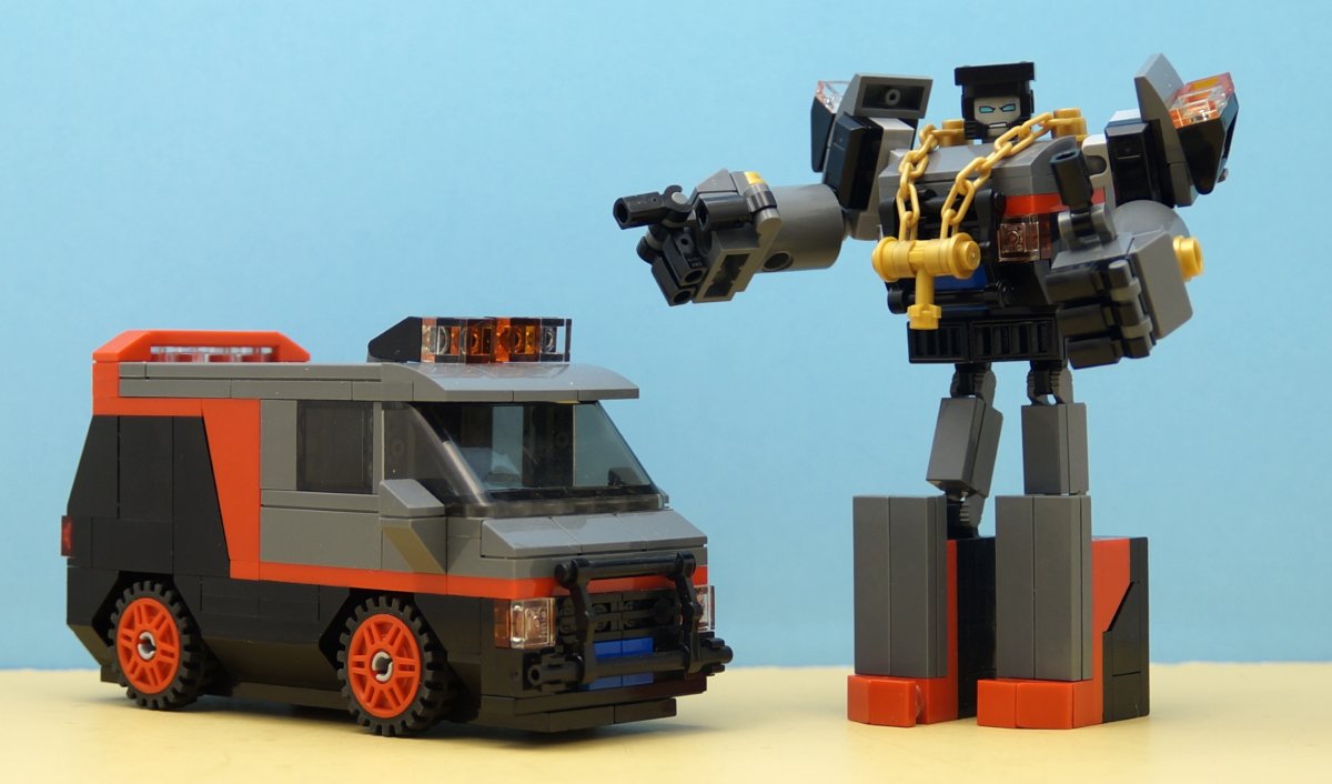 Лего Оптимус Прайм 10302