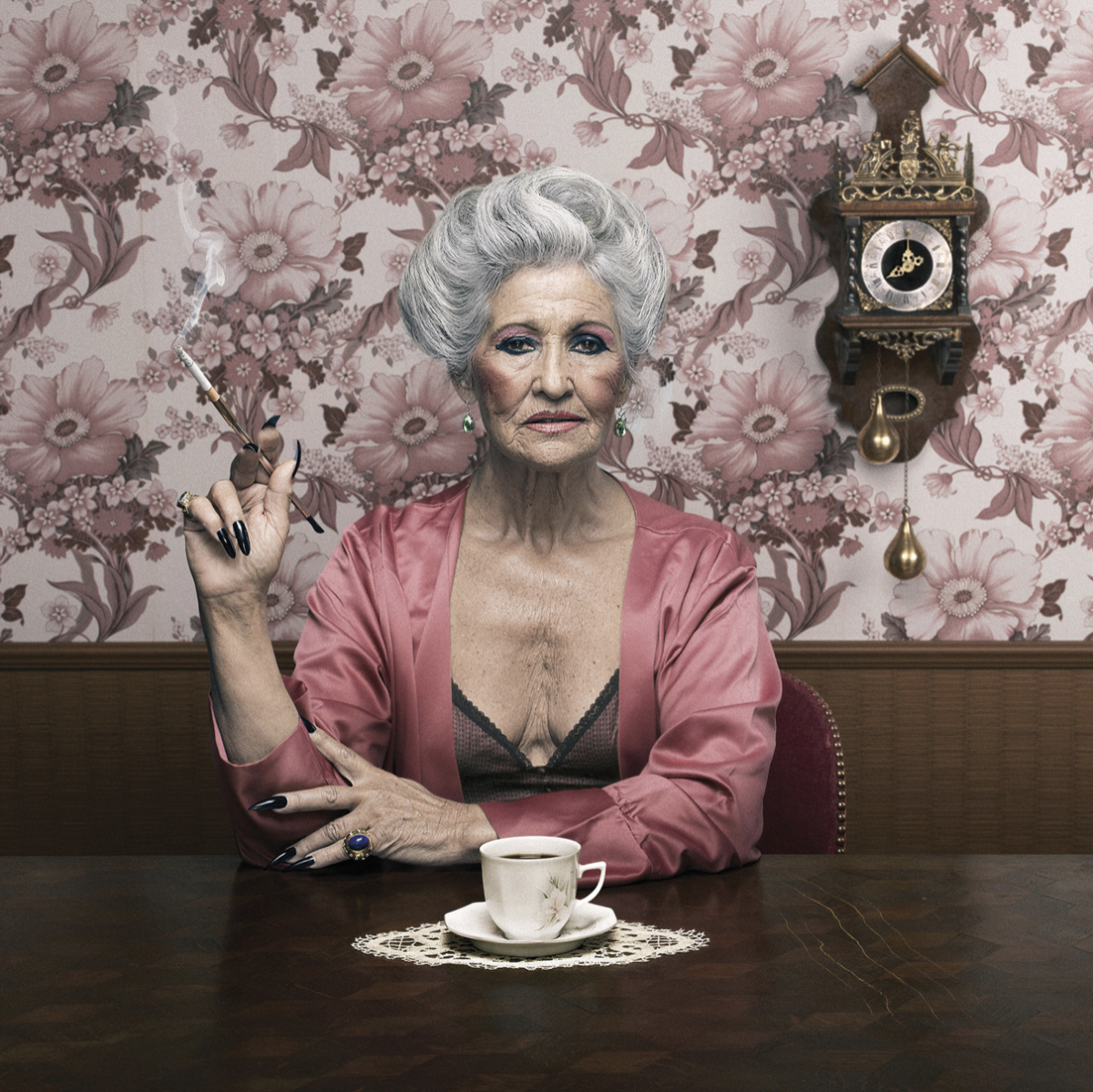 Старая богатая женщина