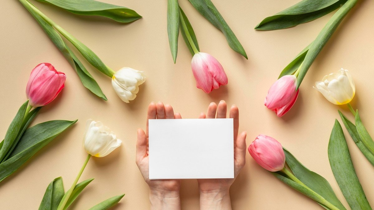 С днём рождения тюльпаны