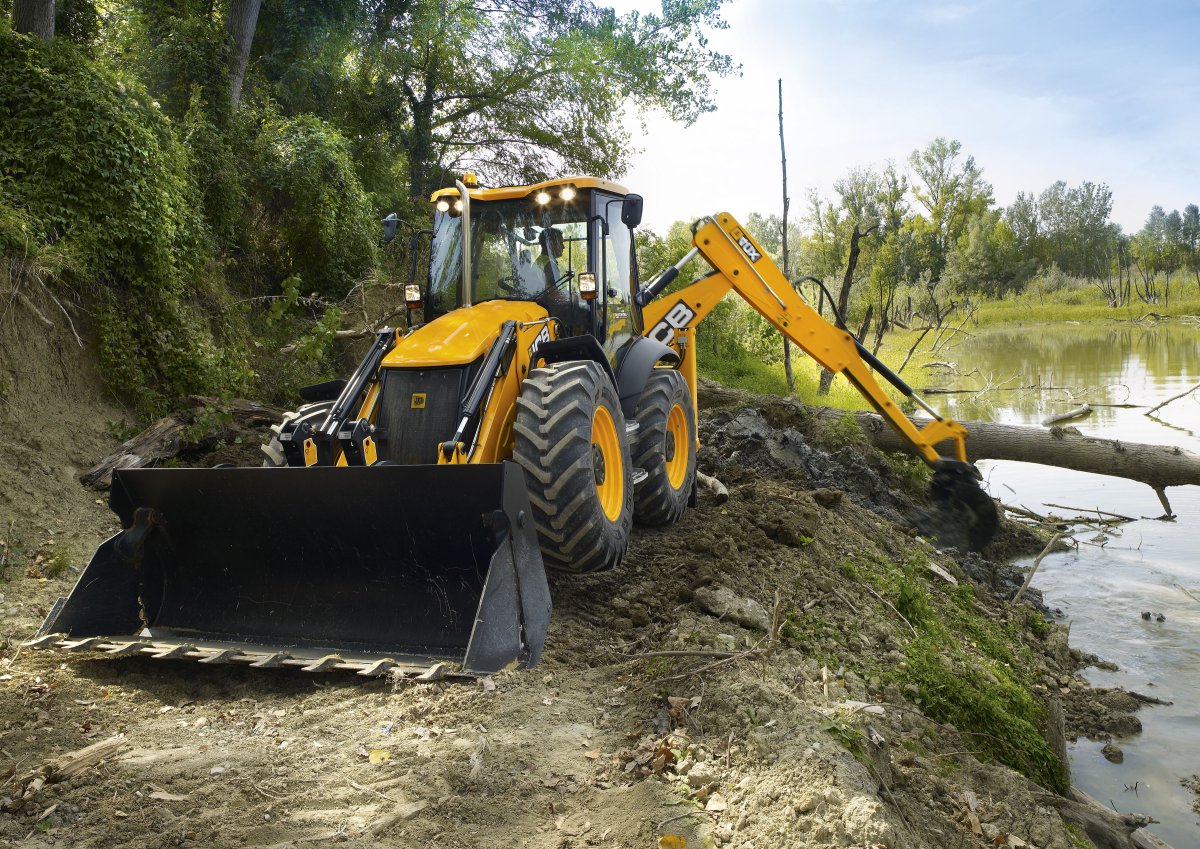 Экскаватор JCB 4сх