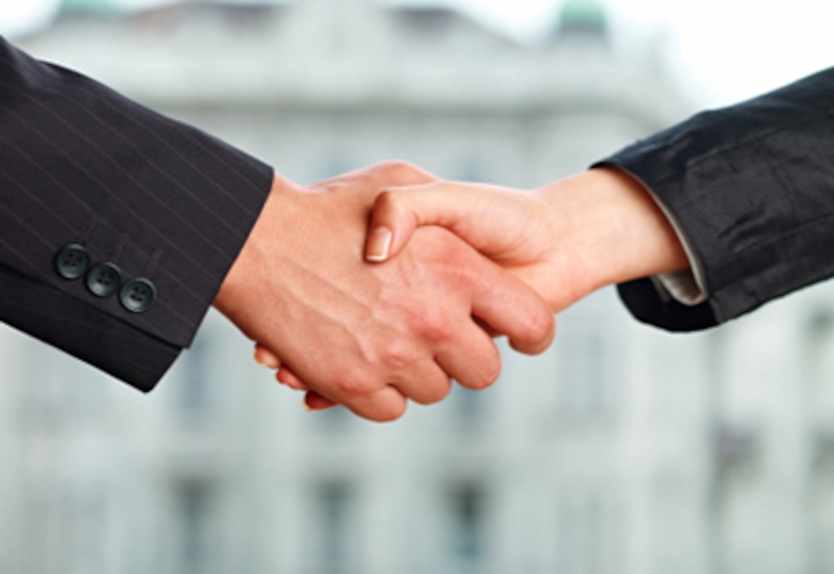Взаимное рукопожатие