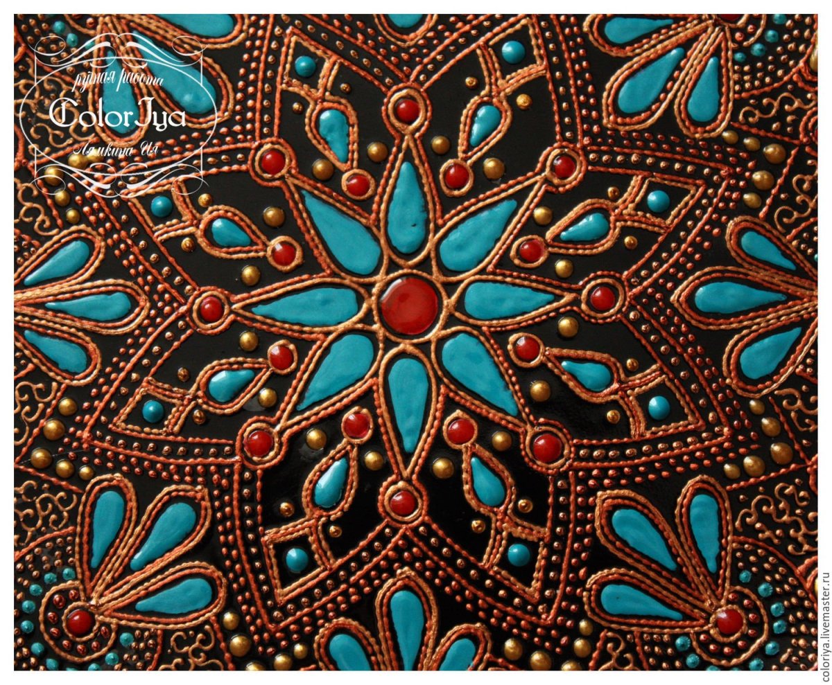 Восточные узоры на ткани