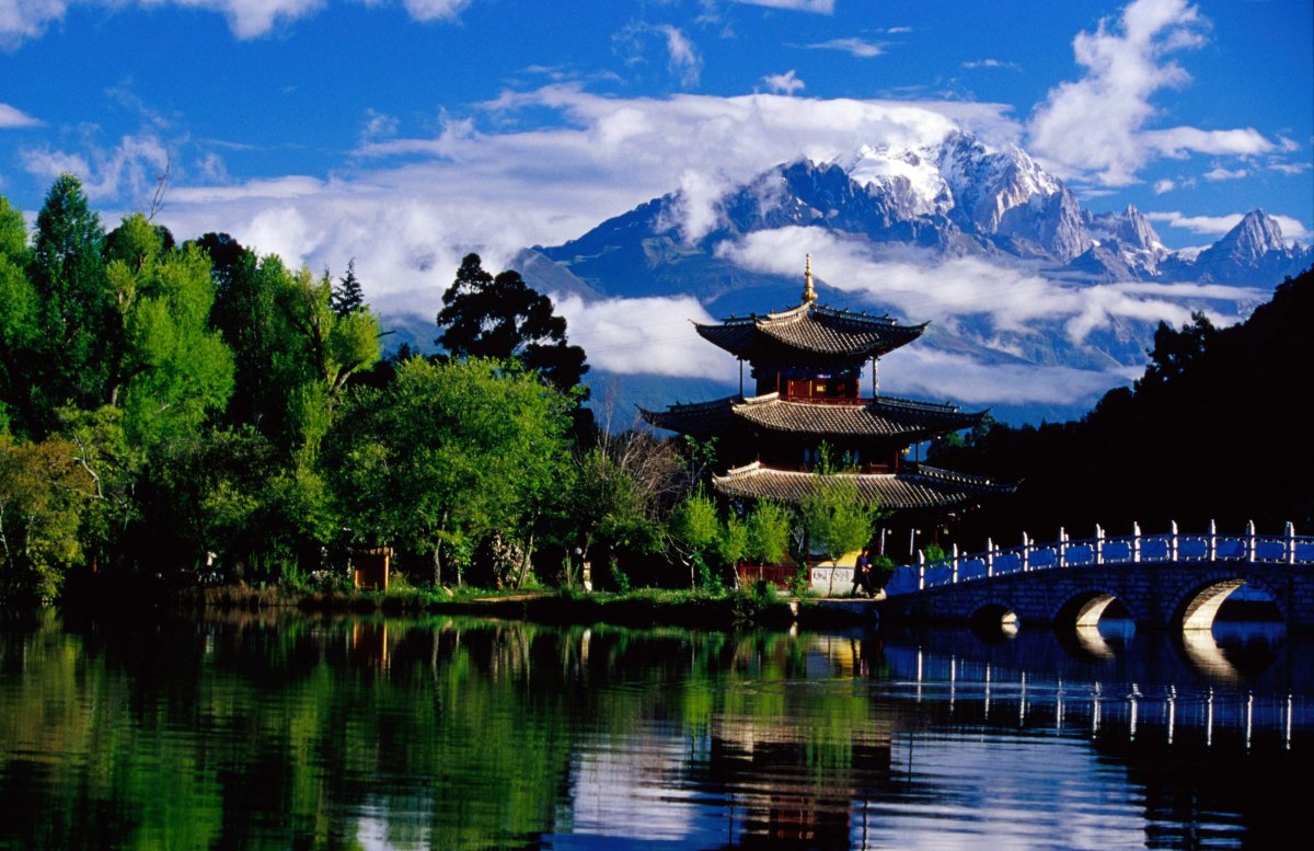 Озеро черного дракона Китай