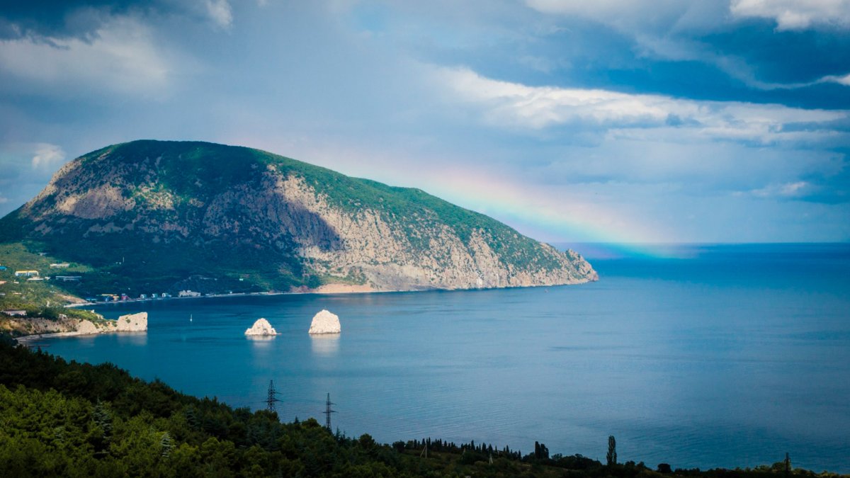 Аю-Даг медведь-гора