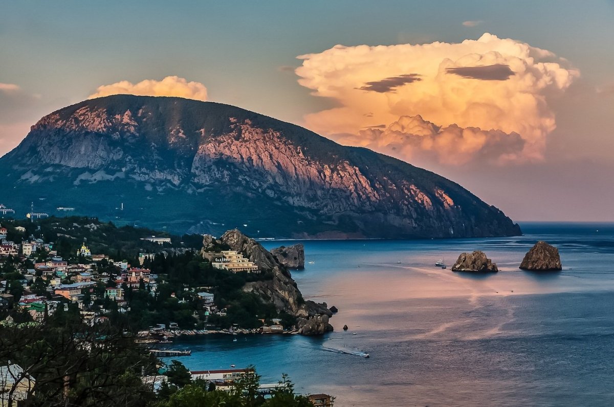 Гурзуф медведь гора