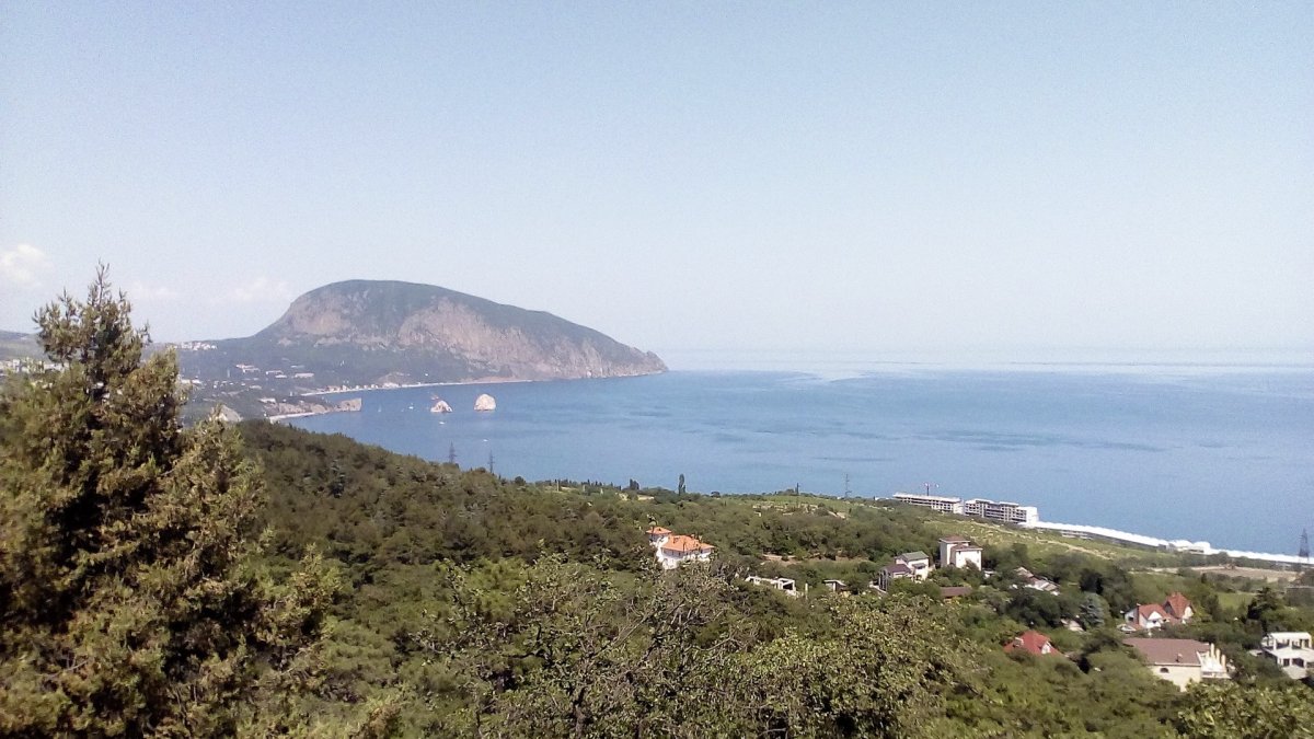 Гора медведь в Крыму