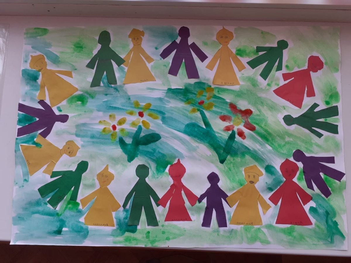 Дети разных народов для детей