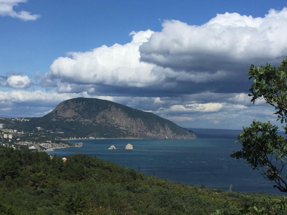 Гора Аю-Даг медведь-гора