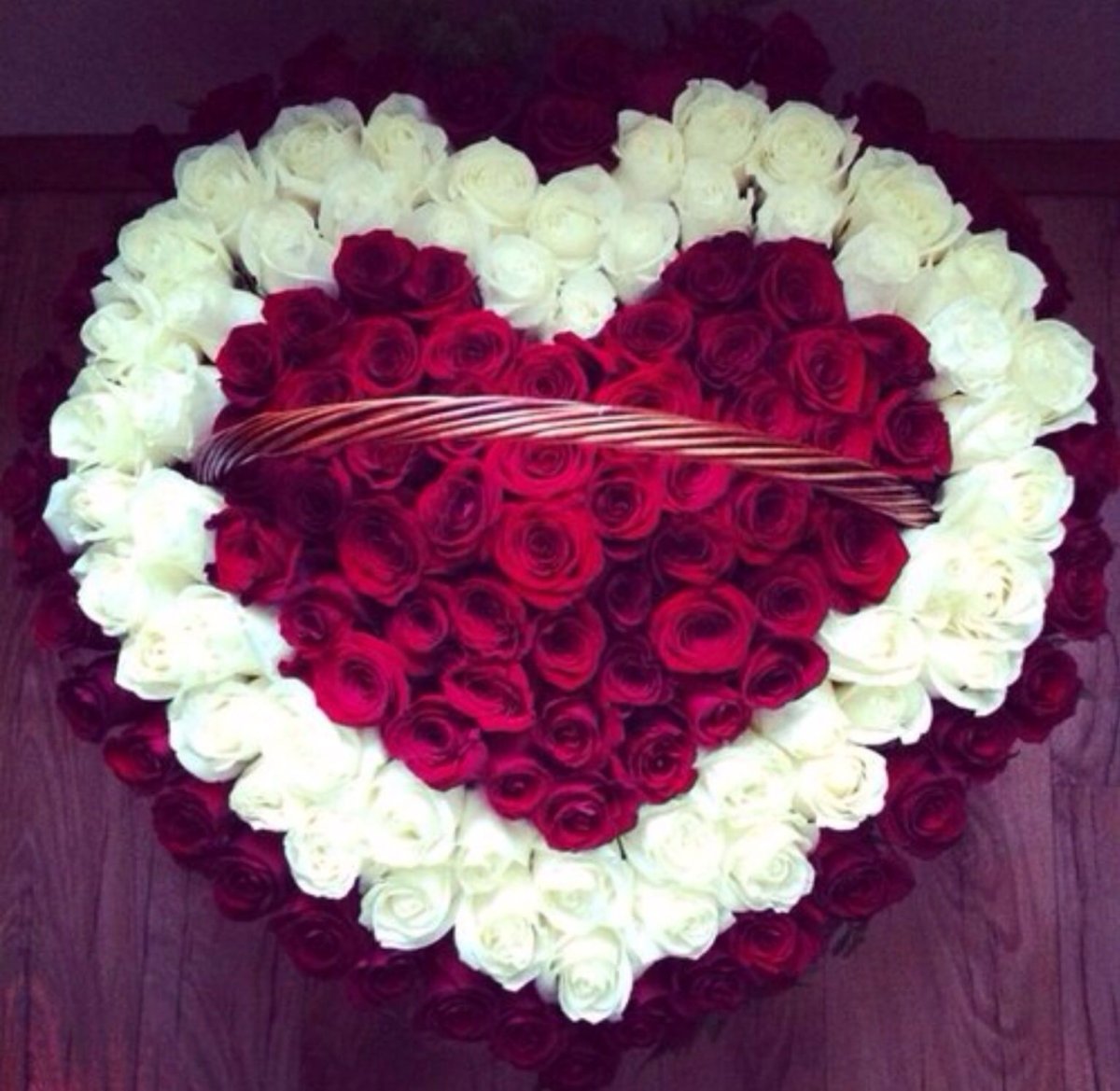 Букет роз сердце