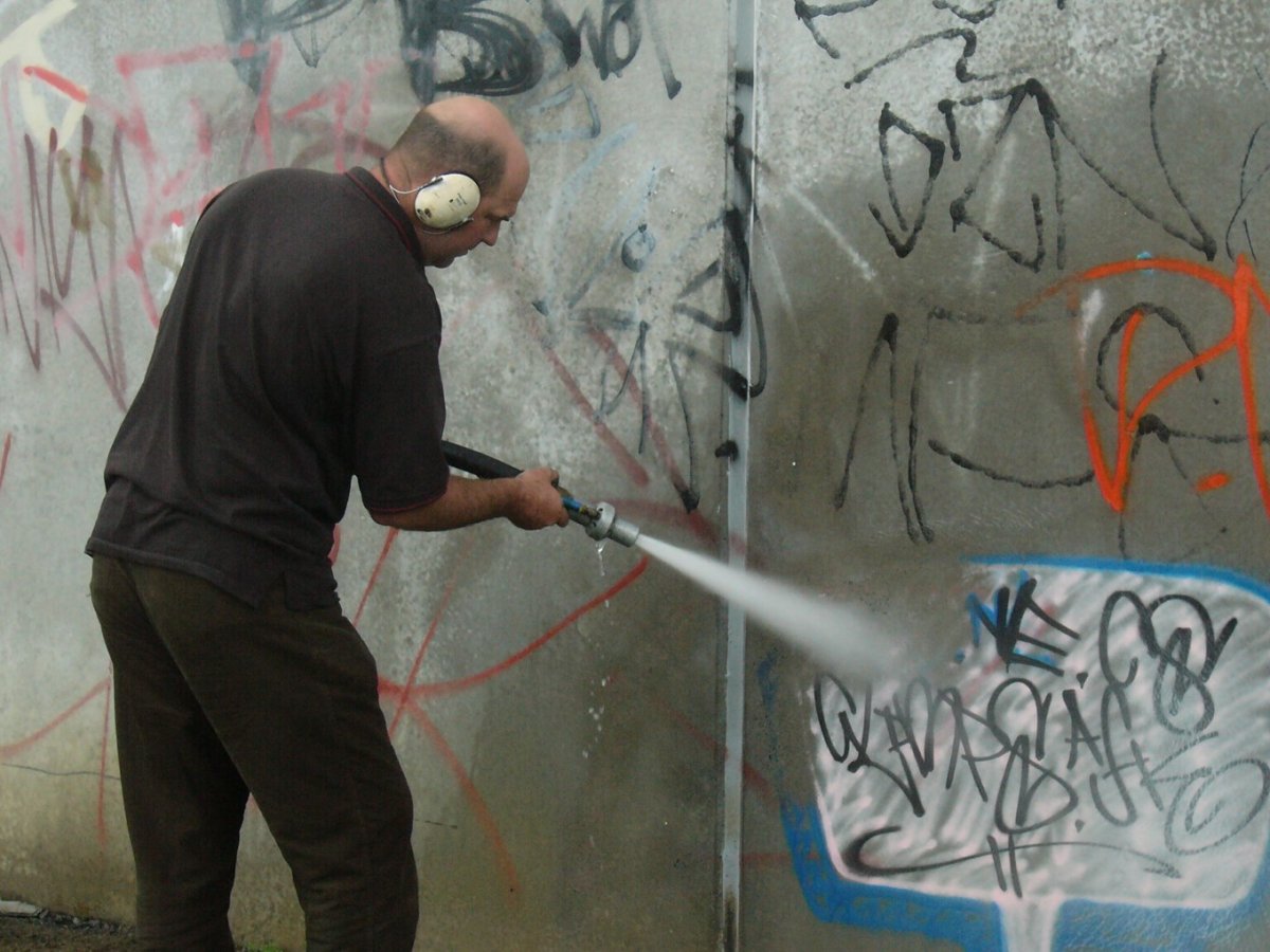 Вандализм рисунок