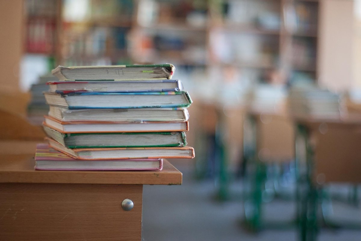 Школьные принадлежности