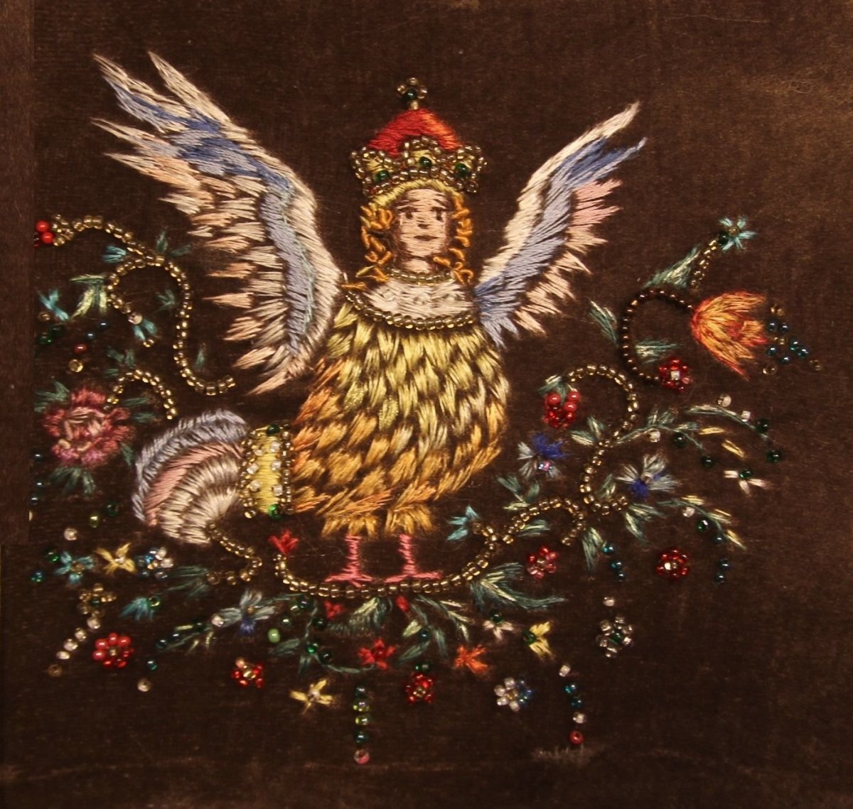 Резьба по дереву птицы Сирин Гамаюн алконост