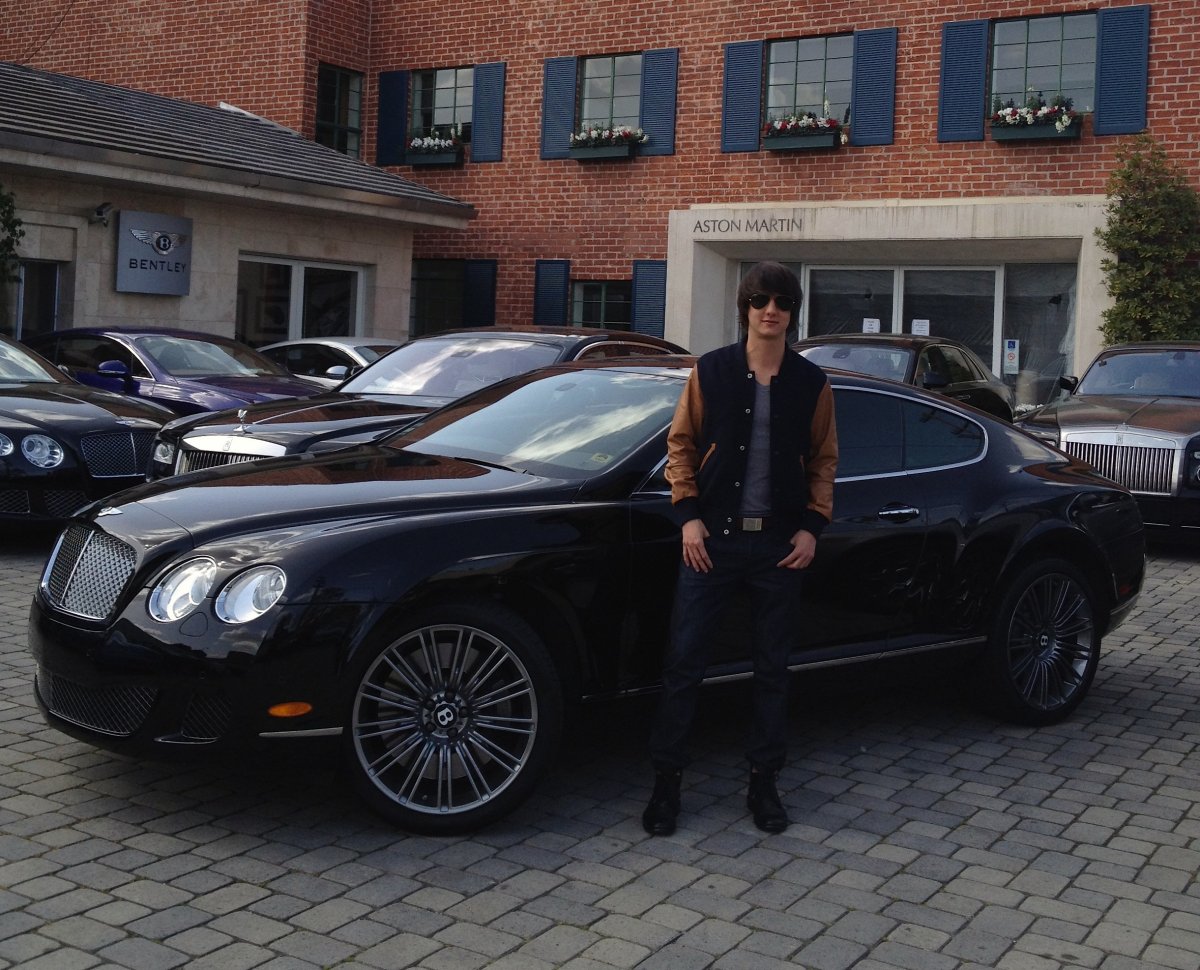 Бентли Континенталь кабриолет 2020