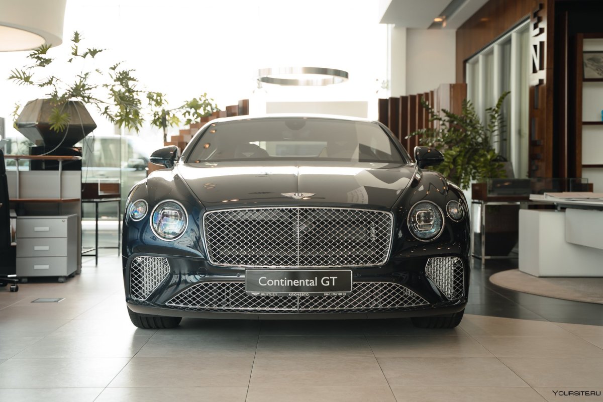 Бентли Континенталь 2020