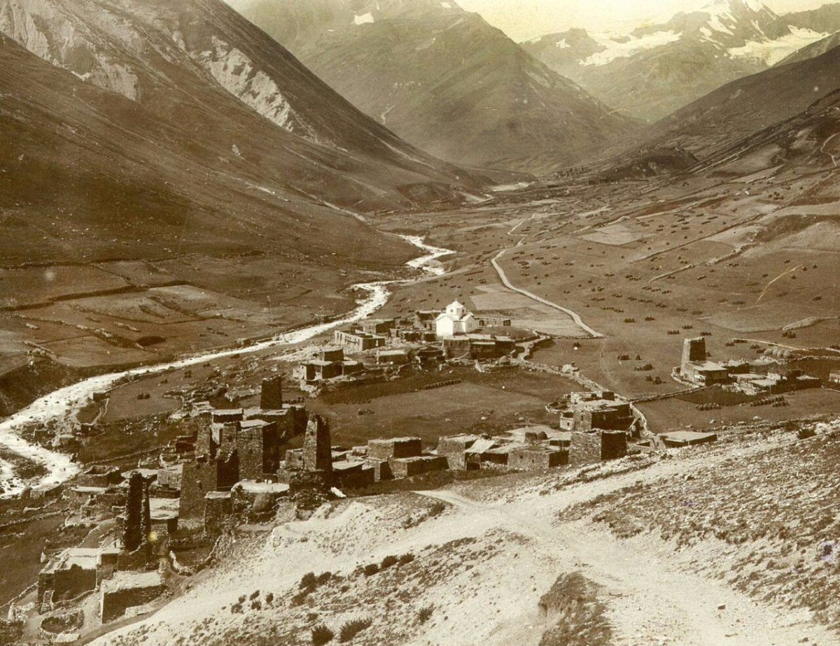 Даргавс в Северной Осетии