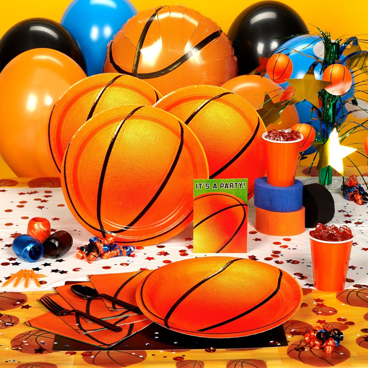 Баскетбольный мяч с надписью