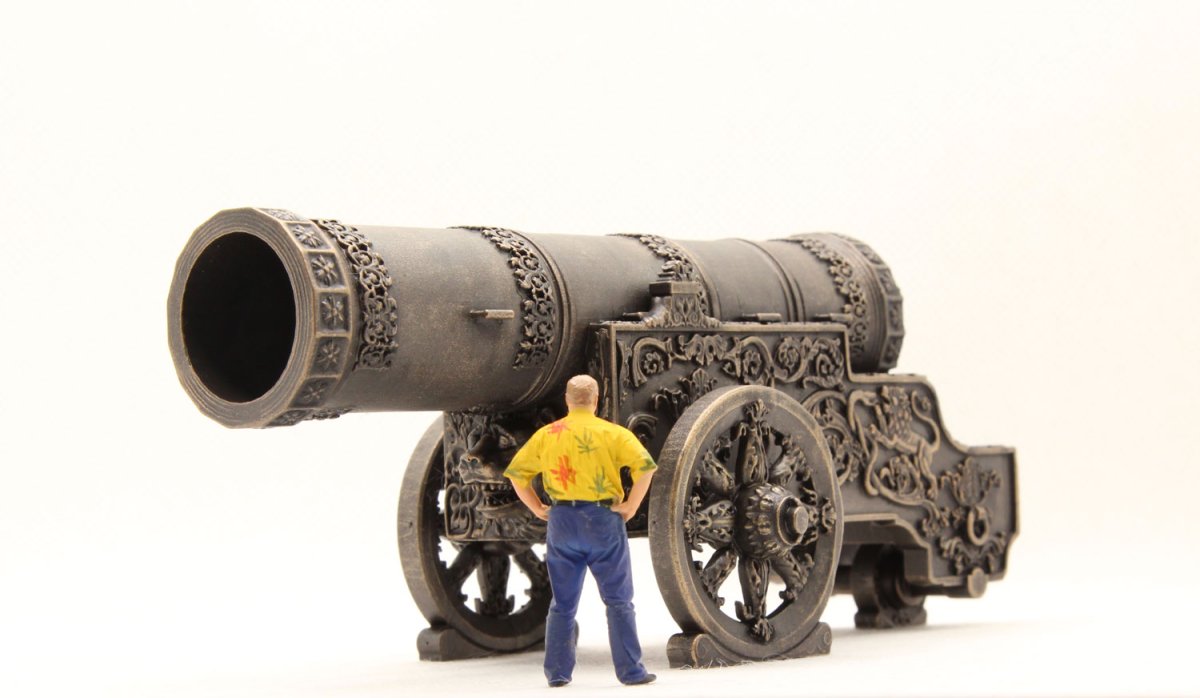 Царь пушка спереди