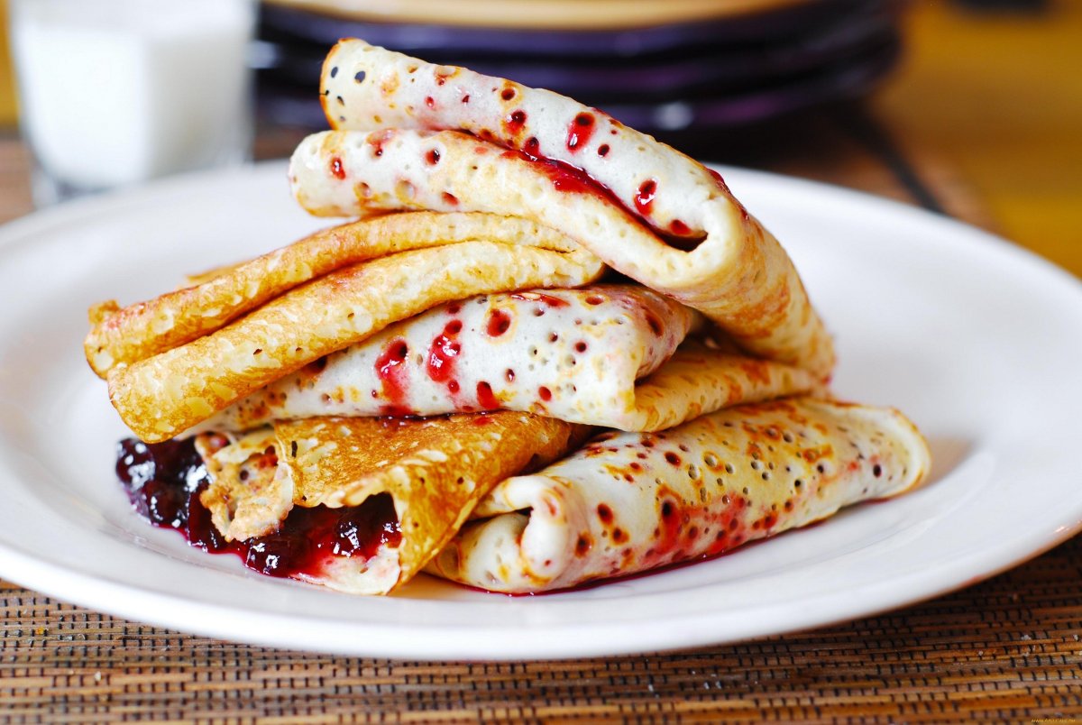 Блинчики с конфитюром