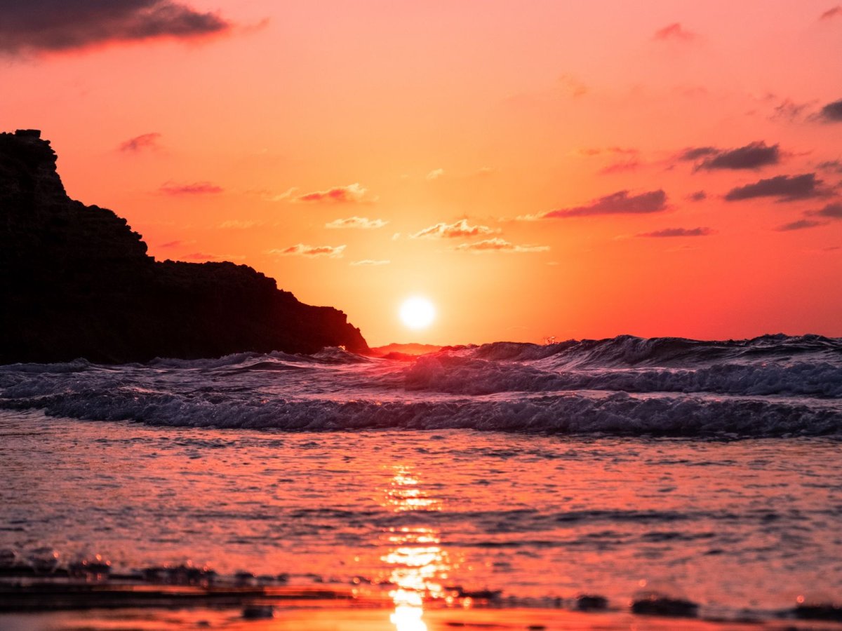 Рассвет на море